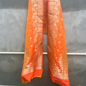 Pure Banarasi Brocade Stole