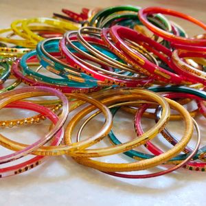 100 Multicolored Bangles