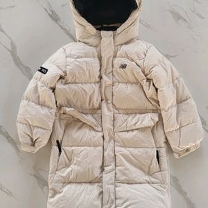 NEW BALANCE WHITE PARKA PUFFER JACKET