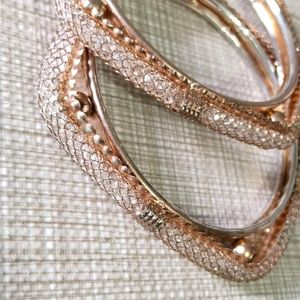 Women Golden Bangles Size Is 2.5