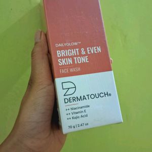 Detmatouch Bright And Even Tone Face Wash 🥳🎉🎉🎉