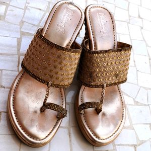 Wedding Hills Chappal For Women