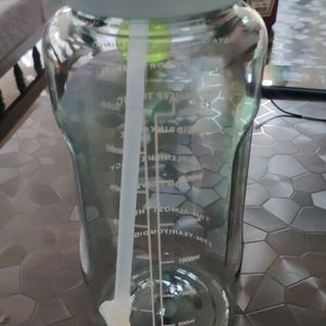 2L Capacity Bottle