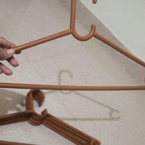 12 Piece Cloth Hanger