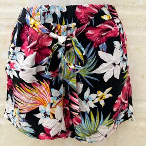 Beautiful Floral printed Shorts For Women's