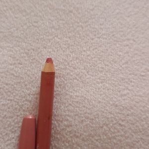 Lip Liner