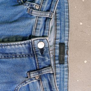 Set Of 2 Branded Jeans