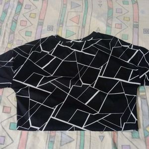 Shein Black And White Crop Top For Women