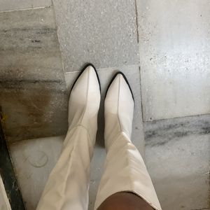 White Cow Girl Boots