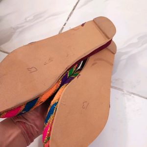 Multicolored Rajasthani Mojari