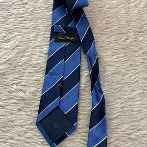 Tie