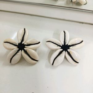 Beach Flower Earrings