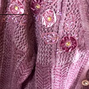 🌷Knitted Cardigan With Flower Detailings 🌷