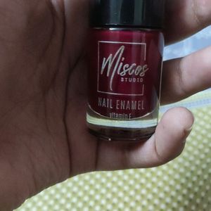 Miscos Nail Enamel