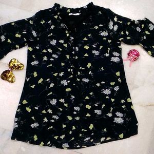 Unused Floral Top