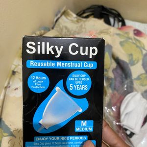 Reusable menstrual cup