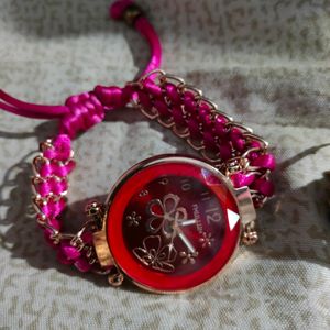 Without Cell Women's Watch And Earing