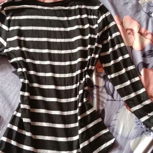 Stripes Top ( Black&grey)