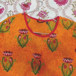 Shopper's Stop STOP Branded Cotton Orange Floral Printed Kurti in M size in half sleeves