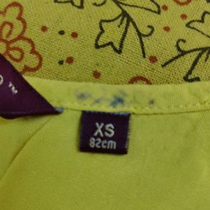 Avaasa Yellow Sequenced Kurti