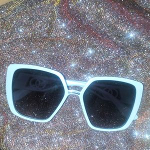 White Frame Sunglasses 😎