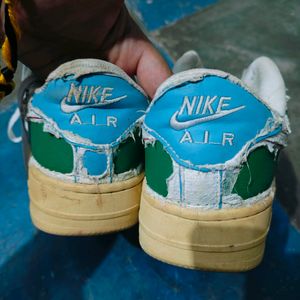 NIKE rare Edition Shoes 👟