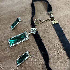 Choker And Emerald Earrings