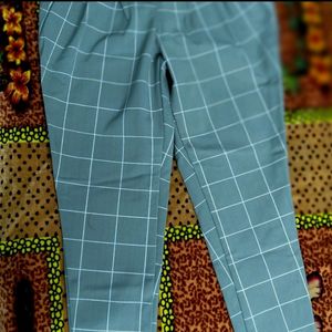 Chekkered Class baggie Pant