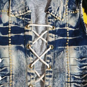 Beautiful 2 Piece Set Of Denim Jacket And T Shirt