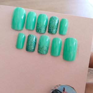 Press On Nails