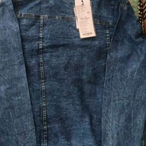 Denim Jacket With Brand New Condition No Damage