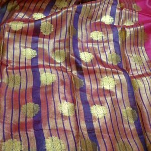 Banarasi Viving Saree