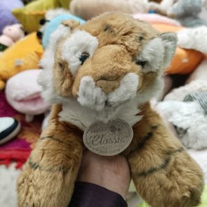 Arora Classic Tiger Plush