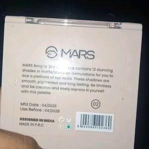 Mars eyeshadow pallete