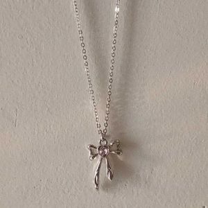 Pinterest Bow Necklace