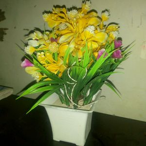 Artificial Flower pot