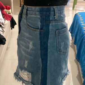 Denim short skirt