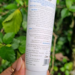 Natural Sunscreen Spf 45+