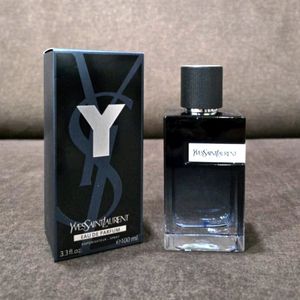 Yves Saint Laurent,