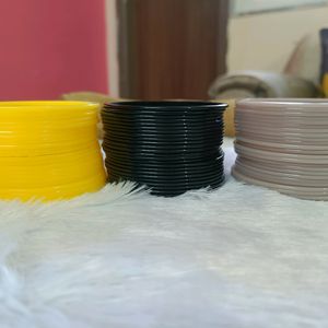 Pack Of 6 Multicolour Plastic Bangles Set .2/6