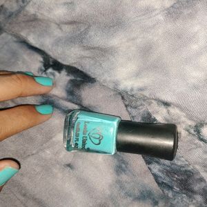 Look United Sky Blue Nail paint