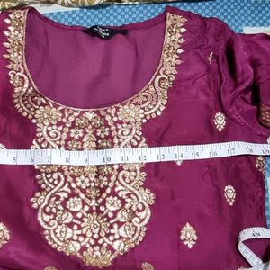 Kurti Set