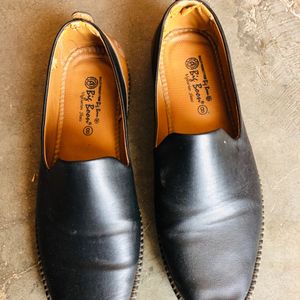 Black & Brown Belly Shoes For Men