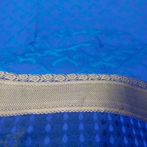 Peacock Perfection: Navy Blue Silk Saree