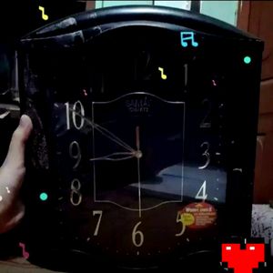 Quartz 12 Different Melody Clock