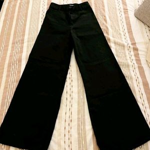 Black Highrise Jeans