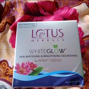 Lotus Herbals Whiteglow Skin Whitening & Brighteni