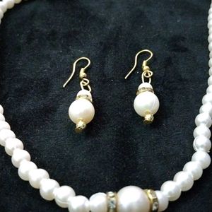 Pearl Chain With Earrings 🤩