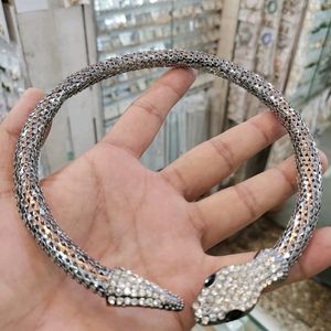 Snake Choker