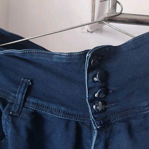 JEANS FOR WOMEN